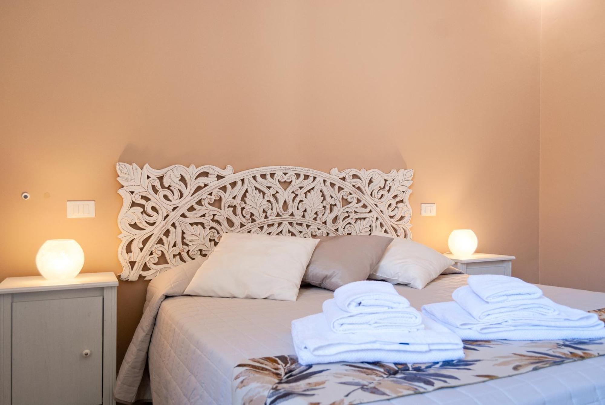 La Pigna Bianca Suites Lecce Exterior photo